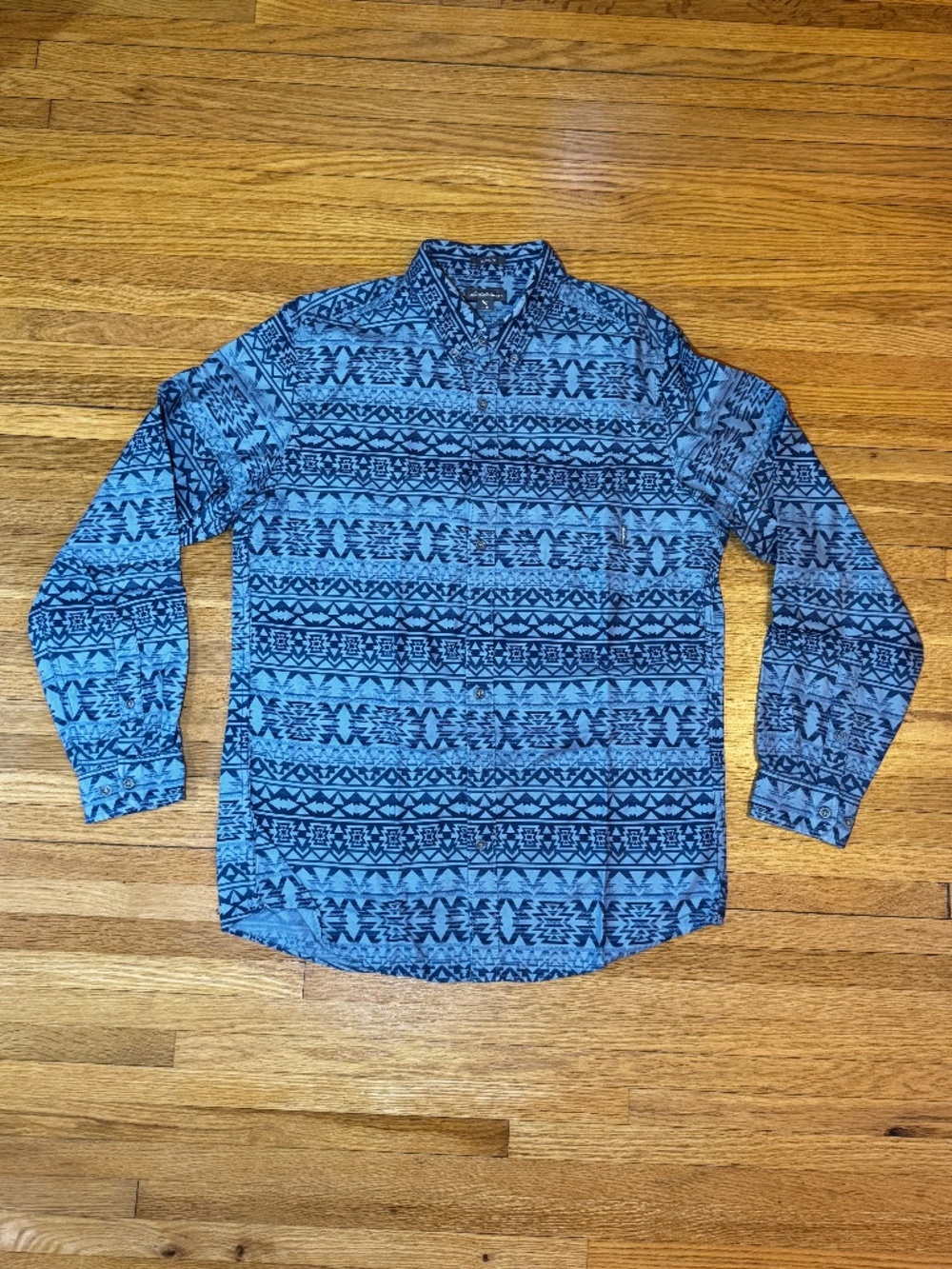 Eddie Bauer Long Sleeve Aztec Flannel LT